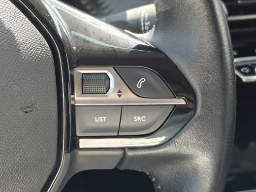 Peugeot 2008 1.2 PureTech Allure | Achteruitrijcamera | Airco (automatisch) | Apple Carplay/Android Auto|telef... ActivLease financial lease
