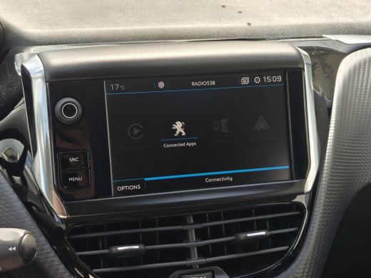 Peugeot 2008 1.2 PureTech Allure | Cruise control | DAB ontvanger | Navigatiesysteem full map | Cruise control... ActivLease financial lease
