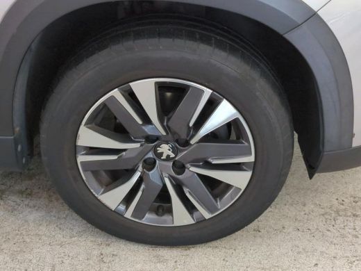 Peugeot 2008 1.2 PureTech Allure | DAB ontvanger | Navigatiesysteem full map | Navigatiesysteem full map ActivLease financial lease