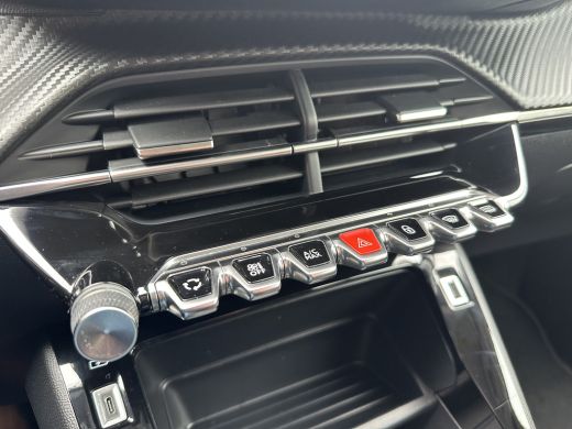 Peugeot 208 Peugeot 1.2 PureTech Active Pack | Apple Carplay/Android Auto|telefoonintegratie premium | Lichtm... ActivLease financial lease