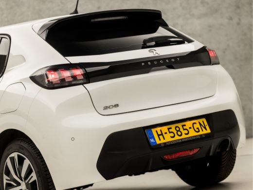 Peugeot 208 1.2 PureTech Sport (APPLE CARPLAY, GROOT NAVI, GETINT GLAS, DAB+, SPORTSTOELEN, CRUISE, PARKEERSE... ActivLease financial lease