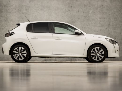 Peugeot 208 1.2 PureTech Sport (APPLE CARPLAY, GROOT NAVI, GETINT GLAS, DAB+, SPORTSTOELEN, CRUISE, PARKEERSE... ActivLease financial lease