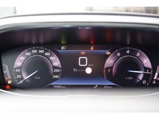 Peugeot 3008 1.2 PURETECH 130PK ACTIVE PACK BUSINESS / NAVI / CLIMA / LED / PDC / 17" LMV / CAMERA / KEYLESS /... ActivLease financial lease