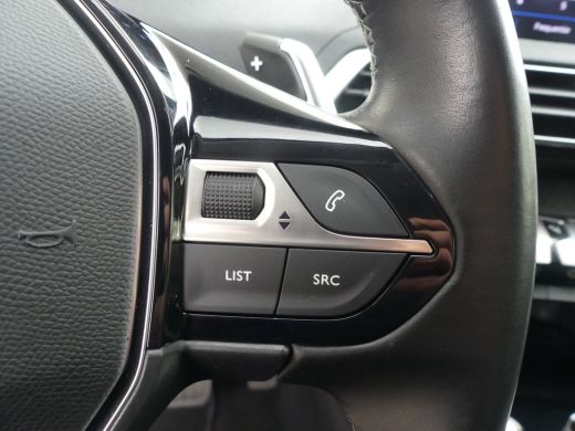 Peugeot 3008 1.2 PureTech 130PK Blue Lease Premium Automaat | NAVI | CAMERA | AFN. TREKHAAK | ActivLease financial lease