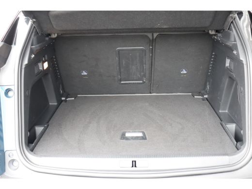 Peugeot 3008 1.2 PURETECH 130PK GT AUTOMAAT / NAVI / LEDER / CLIMA / PDC / 18" LMV / CAMERA / KEYLESS / FULL-L... ActivLease financial lease