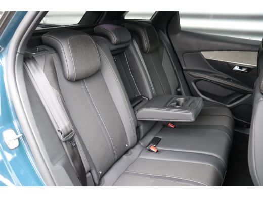 Peugeot 3008 1.2 PURETECH 130PK GT AUTOMAAT / NAVI / LEDER / CLIMA / PDC / 18" LMV / CAMERA / KEYLESS / FULL-L... ActivLease financial lease