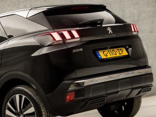 Peugeot 3008 1.2 PureTech Sport (APPLE CARPLAY, GROOT NAVI, KEYLESS, LEDER, 360 CAMERA, SPORTSTOELEN, GETINT G... ActivLease financial lease