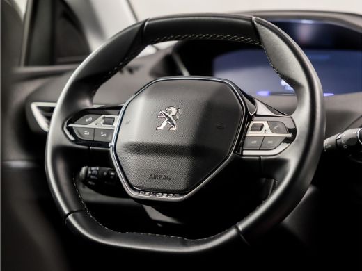 Peugeot 3008 1.2 PureTech Sport (APPLE CARPLAY, GROOT NAVI, KEYLESS, LEDER, 360 CAMERA, SPORTSTOELEN, GETINT G... ActivLease financial lease
