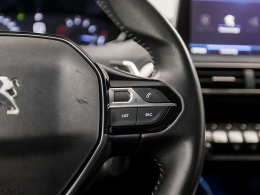 Peugeot 3008 1.2 PureTech Sport Automaat (APPLE CARPLAY, GROOT NAVI, VIRTUAL COCKPIT, PARKEERSENSOREN, SPORTST... ActivLease financial lease