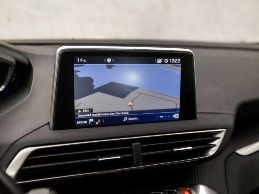 Peugeot 3008 1.2 PureTech Sport Automaat (APPLE CARPLAY, GROOT NAVI, VIRTUAL COCKPIT, PARKEERSENSOREN, SPORTST... ActivLease financial lease