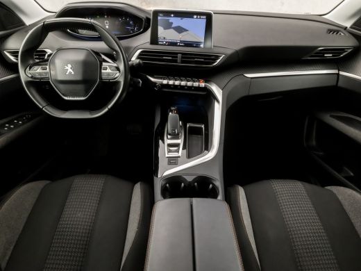 Peugeot 3008 1.2 PureTech Sport Automaat (APPLE CARPLAY, GROOT NAVI, VIRTUAL COCKPIT, PARKEERSENSOREN, SPORTST... ActivLease financial lease