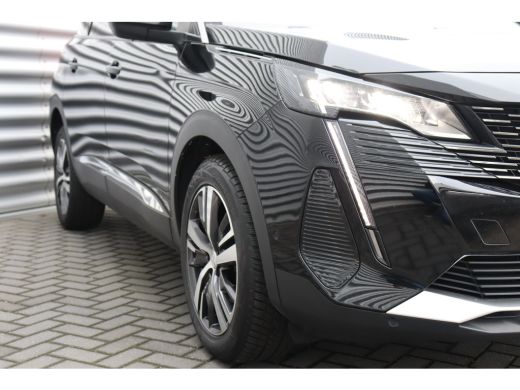 Peugeot 5008 1.2 PURETECH 130PK 7-ZITS ALLURE PACK AUTOMAAT / NAVI / CLIMA / PDC / 18" LMV / CAMERA / KEYLESS ... ActivLease financial lease