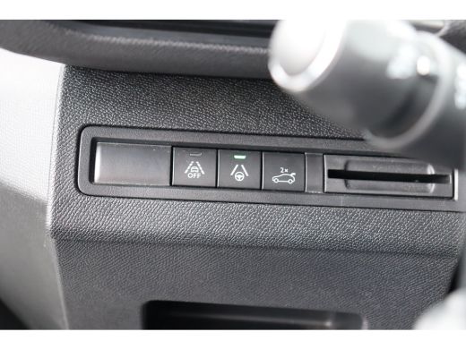 Peugeot 5008 1.2 PURETECH 130PK GT PACK AUTOMAAT / NAVI / CLIMA / PDC / 19" LMV / CAMERA / KEYLESS / FULL-LED ... ActivLease financial lease