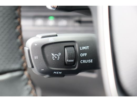 Peugeot 5008 1.2 PURETECH 130PK GT PACK AUTOMAAT / NAVI / CLIMA / PDC / 19" LMV / CAMERA / KEYLESS / FULL-LED ... ActivLease financial lease