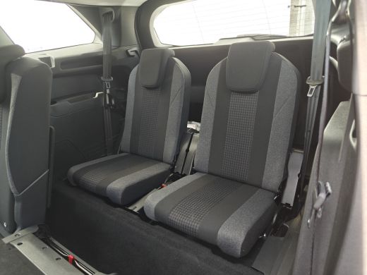 Peugeot 5008 1.2 PureTech Active Pack Business | 2 stoelen op derde rij | Airco (automatisch) | Lichtmetalen v... ActivLease financial lease