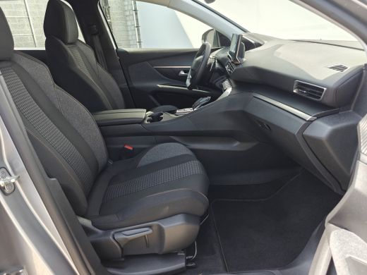 Peugeot 5008 1.2 PureTech Active Pack Business | 2 stoelen op derde rij | Airco (automatisch) | Lichtmetalen v... ActivLease financial lease