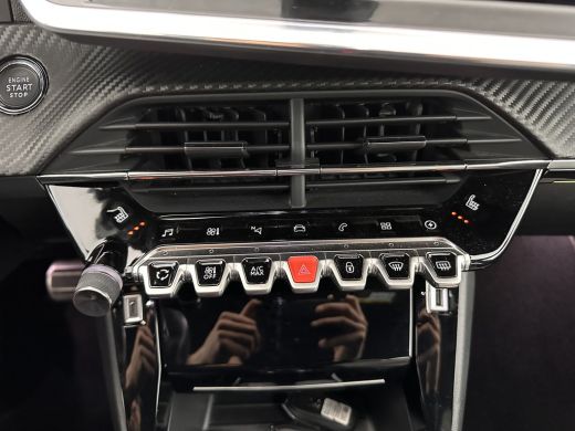 Peugeot e-208 EV GT Pack 50 kWh [ 3-Fase ] (INCL-BTW) *FULL-LED | DIGI-COCKPIT | BLIS | CAMERA | 1/2-LEATHER | ... ActivLease financial lease