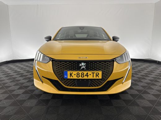 Peugeot e-208 EV GT Pack 50 kWh [ 3-Fase ] (INCL-BTW) *FULL-LED | DIGI-COCKPIT | BLIS | CAMERA | 1/2-LEATHER | ... ActivLease financial lease