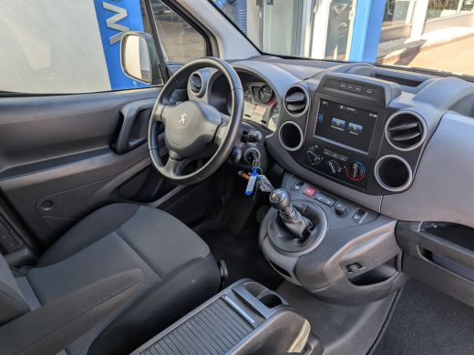 Peugeot Partner 120 1.6 BlueHDi 120 L1 XT S&S | Airco | Cruise control | Lederen stuurwiel ActivLease financial lease