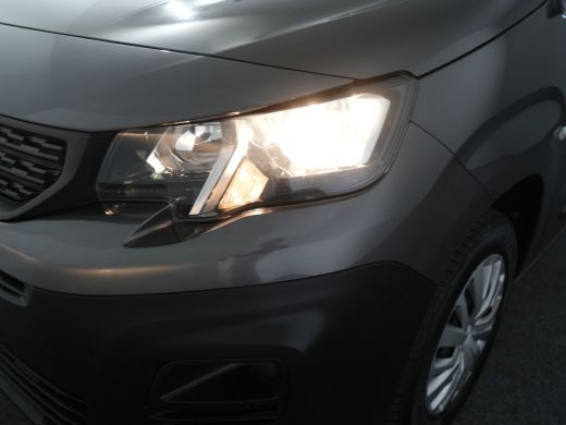 Peugeot Partner 1.5 130pk Automaat! Premium L2 LONG | Apple Carplay/Android Auto|telefoonintegratie premium | Cru... ActivLease financial lease