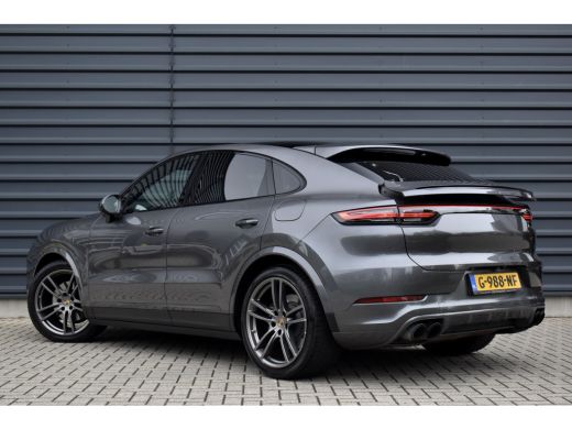 Porsche Cayenne Coupé 3.0 E-Hybrid 462pk | Panoramadak | Sport Chrono | Achterasbesturing | 21'' Velgen | Leder Dashbor... ActivLease financial lease