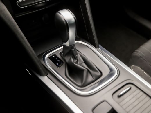 Renault Mégane Estate 1.3 TCe Limited Sport 141Pk Automaat (APPLE CARPLAY, VIRTUAL COCKPIT, NAVIGATIE, CLIMATE, GETINT ... ActivLease financial lease