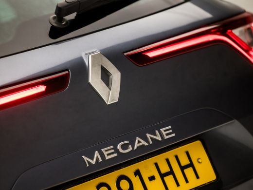 Renault Mégane Estate 1.3 TCe Limited Sport 141Pk Automaat (APPLE CARPLAY, VIRTUAL COCKPIT, NAVIGATIE, CLIMATE, GETINT ... ActivLease financial lease