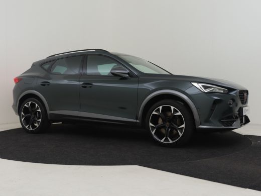 Seat Formentor 1.4 e-Hybrid Performance 245pk | Adaptief cruise control | Navigatie | Dodehoekdetectie | Park as... ActivLease financial lease