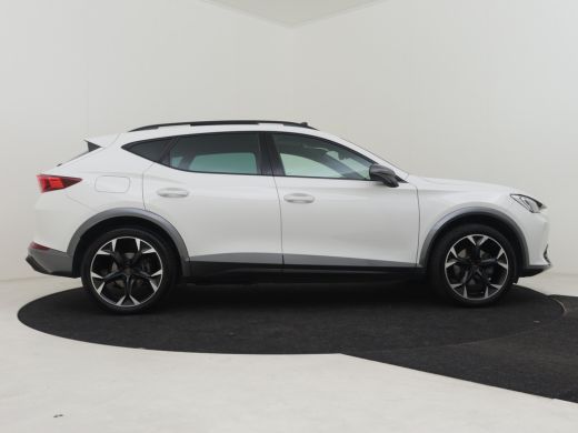 Seat Formentor 1.4 TSI e-Hybrid Essential 204pk Panorama dak | Adaptief cruise control | Privacy glass | Led kop... ActivLease financial lease