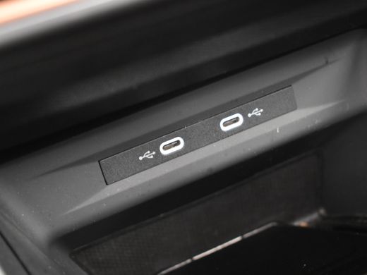 Seat Formentor 1.4 TSI e-Hybrid Essential 204pk Panorama dak | Adaptief cruise control | Privacy glass | Led kop... ActivLease financial lease
