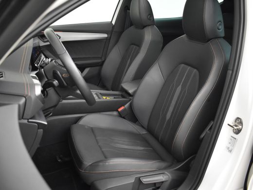 Seat Formentor 1.4 TSI e-Hybrid Essential 204pk Panorama dak | Adaptief cruise control | Privacy glass | Led kop... ActivLease financial lease