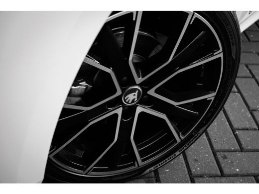 Skoda Kamiq 1.0 TSI Selection DSG | 18"inch ActivLease financial lease