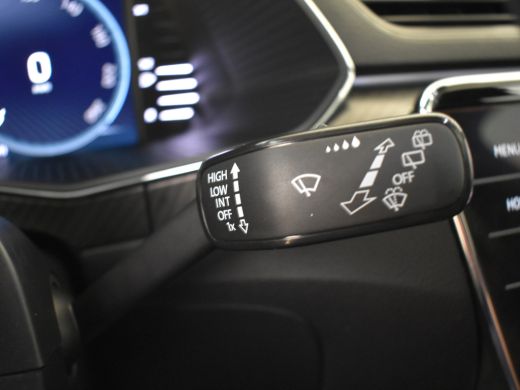 Skoda Superb Combi 1.4 TSI iV PHEV Sportline Business 218pk | Panoramadak | Matrix koplampen | Canton audio | ... ActivLease financial lease