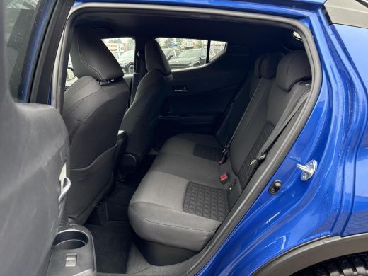 Toyota C-HR 1.8 Hybrid Style **TREKHAAK/ NAVIGATIE/ STOELVERWARMING/ JBL/ KEYLESS/ DODEHOEKDETECTIE/ 36 MAAND... ActivLease financial lease