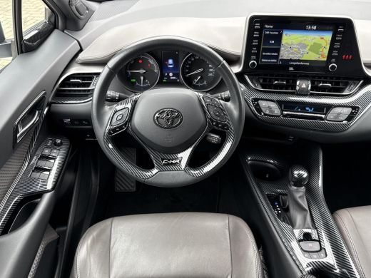 Toyota C-HR 2.0 Hybrid Executive **NAVIGATIE/ JBL/ DODEHOEKDETECTIE/ STOELVERWARMING/ 36 MAANDEN GARANTIE** ActivLease financial lease