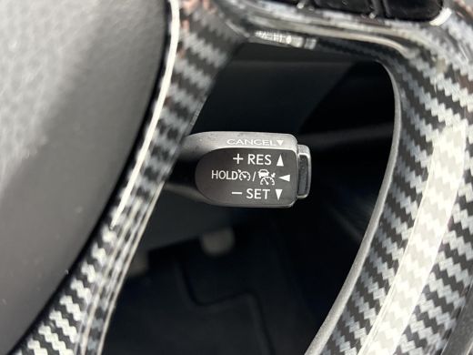 Toyota C-HR 2.0 Hybrid Executive **NAVIGATIE/ JBL/ DODEHOEKDETECTIE/ STOELVERWARMING/ 36 MAANDEN GARANTIE** ActivLease financial lease