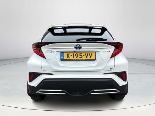 Toyota C-HR 2.0 Hybrid Executive **NAVIGATIE/ JBL/ DODEHOEKDETECTIE/ STOELVERWARMING/ 36 MAANDEN GARANTIE** ActivLease financial lease