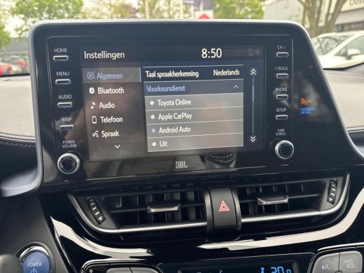 Toyota C-HR 2.0 Hybrid First Edition | 06-10141018 Voor meer informatie ActivLease financial lease