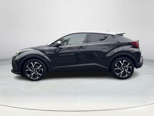 Toyota C-HR 2.0 Hybrid First Edition | 06-10141018 Voor meer informatie ActivLease financial lease