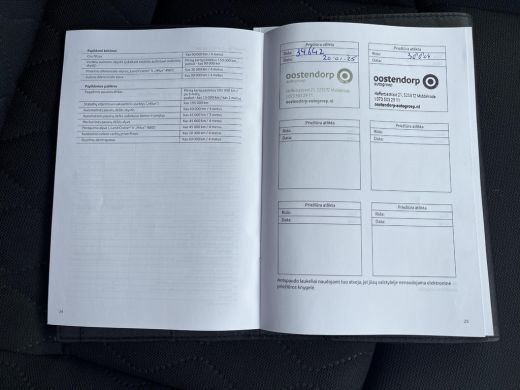 Toyota Corolla Cross 2.0 High Power Hybrid Active | Navigatie | Stoel- + stuurverwarming | Getint glas | Parkeercamera... ActivLease financial lease