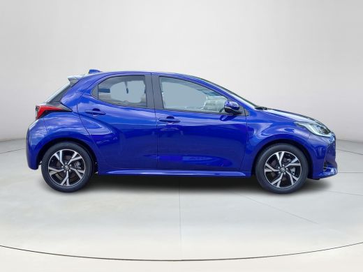Toyota Yaris 1.5 Hybrid 115 First Edition Comfort Pack | Parkeersensoren | Blindspot | Apple CarPlay | Rijklaa... ActivLease financial lease