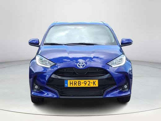 Toyota Yaris 1.5 Hybrid 115 First Edition Comfort Pack | Parkeersensoren | Blindspot | Apple CarPlay | Rijklaa... ActivLease financial lease