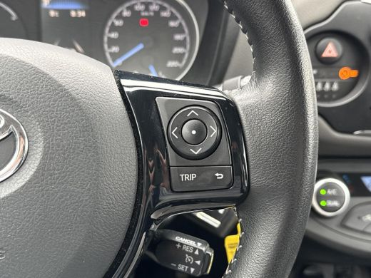 Toyota Yaris 1.5 Hybrid Aspiration **CRUISE CONTROL/ CLIMATE CONTROL/ PARKEERCAMERA/ 36 MAANDEN GARANTIE** ActivLease financial lease