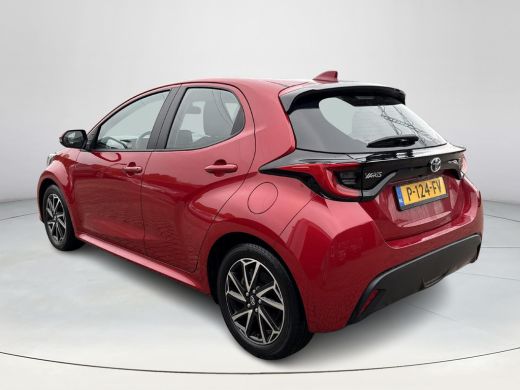 Toyota Yaris 1.5 Hybrid Dynamic **APPLE CARPLAY & ANDROID AUTO/ PARKEERCAMERA/ ADAPTIVE CRUISE CONTROL/ 36 MAA... ActivLease financial lease