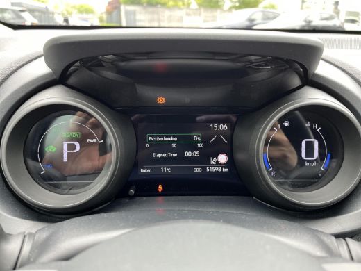 Toyota Yaris 1.5 Hybrid Dynamic | Apple CarPlay/Android auto | Achteruitrijcamera ActivLease financial lease
