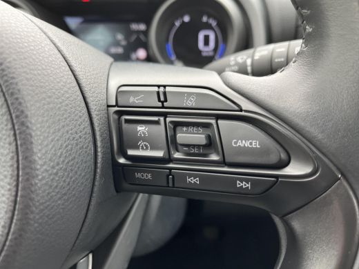 Toyota Yaris 1.5 Hybrid Dynamic | Apple CarPlay/Android auto | Achteruitrijcamera ActivLease financial lease