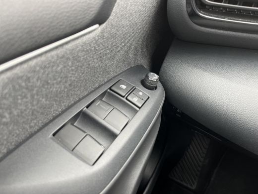 Toyota Yaris 1.5 Hybrid Dynamic | Apple CarPlay/Android auto | Achteruitrijcamera ActivLease financial lease