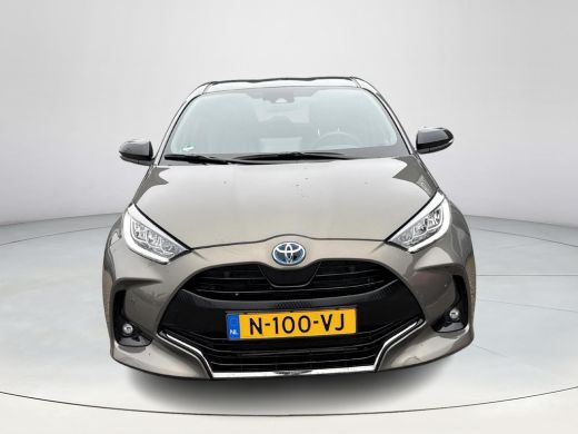 Toyota Yaris 1.5 Hybrid Executive **NAVIGATIE/ DODEHOEKDETECTIE/ STOELVERWARMING/ ADAPTIVE CRUISE CONTROL/ 36 ... ActivLease financial lease