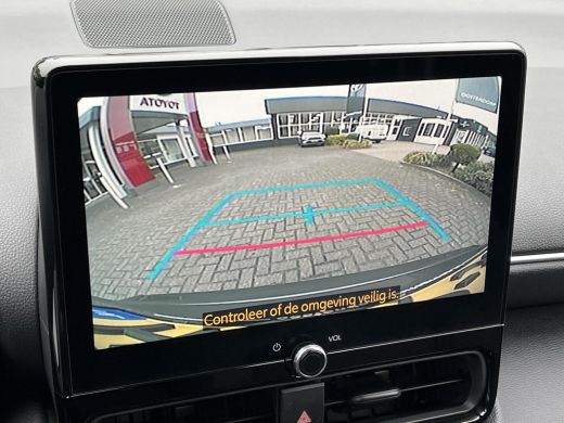 Toyota Yaris Cross 1.5 Hybrid 115 First Edition | Stoel- + stuurverwarming | Carplay | Parkeercamera | Keyless entry... ActivLease financial lease