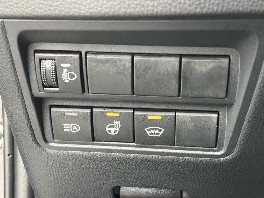 Toyota Yaris Cross 1.5 Hybrid 115 First Edition | Stoel- + stuurverwarming | Carplay | Parkeercamera | Keyless entry... ActivLease financial lease